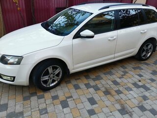 2014 Skoda Octavia III (A7), белый, 1150000 рублей, вид 3