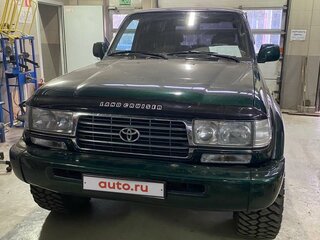 1997 Toyota Land Cruiser 80 Series Рестайлинг, зелёный, 2350000 рублей, вид 3