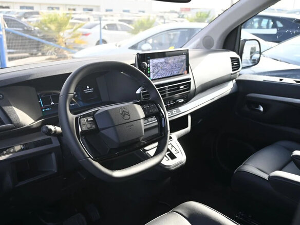2026 Citroen SpaceTourer XL I Рестайлинг, серебристый, 4300000 рублей - вид 9
