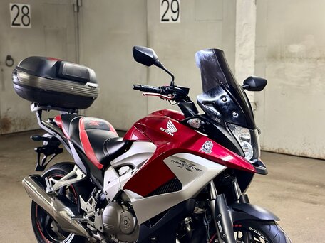 2011 Honda VFR 800X (Crossrunner), красный, 650000 рублей, вид 2