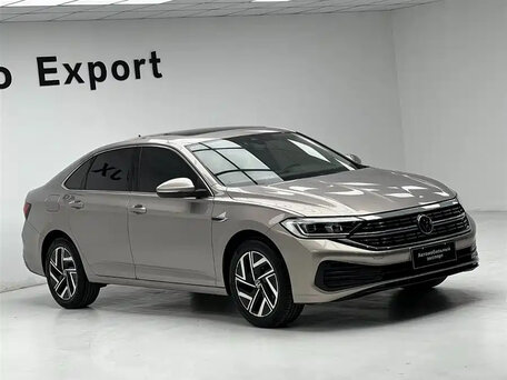 2022 Volkswagen Sagitar III Рестайлинг, бежевый, 1500000 рублей, вид 3
