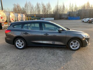 2018 Ford Focus IV, серый, 1230000 рублей, вид 4