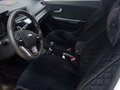 2013 Kia Rio 5-speed III, белый, 930000 рублей - вид 7