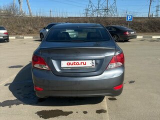 2013 Hyundai Solaris I, белый, 466000 рублей, вид 2