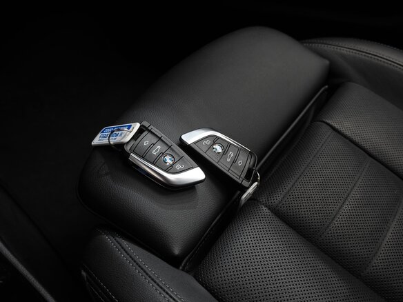 2022 BMW X3 20i xDrive III (G01) Рестайлинг, чёрный, 4900000 рублей - вид 13