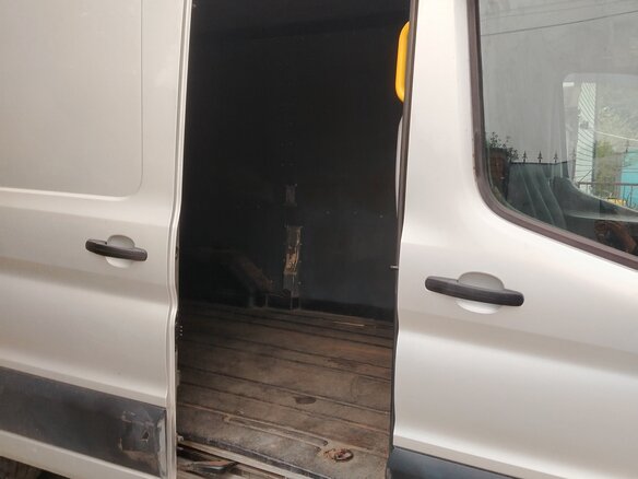 2019 Ford Transit, серебристый, 1000000 рублей - вид 14