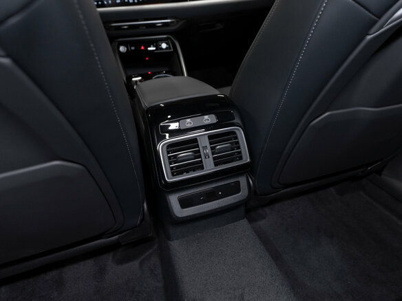 2025 Audi Q5 L III (GU), серый, 6200000 рублей - вид 13