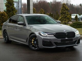 2021 BMW 5 серии 540i xDrive VII (G30/G31/G38) Рестайлинг, серый, 4501492 рублей, вид 3