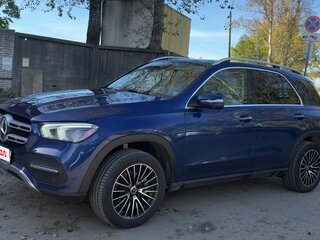2020 Mercedes-Benz GLE 350 II (V167), синий, 5590000 рублей, вид 3
