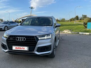 2018 Audi Q7 II (4M), серебристый, 5090000 рублей, вид 3