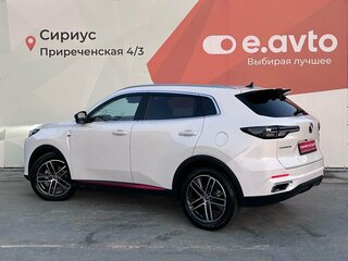 2024 Changan UNI-S I, белый, 1990000 рублей, вид 4