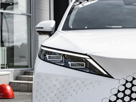 Omoda C7