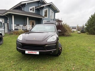 2013 Porsche Cayenne II (958), коричневый, 2790000 рублей, вид 2