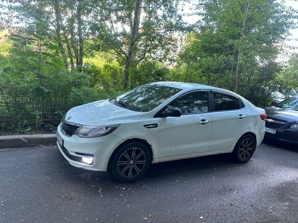 2015 Kia Rio III, белый, 500000 рублей - вид 2