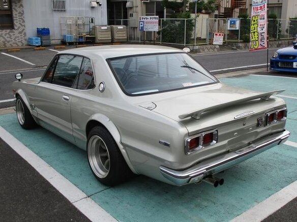 1972 Nissan Skyline GT-R III (C10), серебристый, 8200000 рублей - вид 4