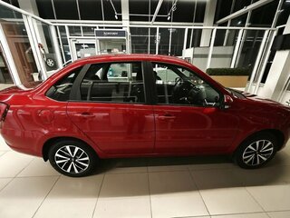 2026 Lada (ВАЗ) Granta I Рестайлинг, красный, 1230000 рублей, вид 3