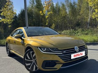 2020 Volkswagen Arteon I, золотистый, 4200000 рублей, вид 5