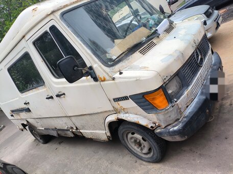 1990 Mercedes-Benz T2, белый, 125000 рублей, вид 1