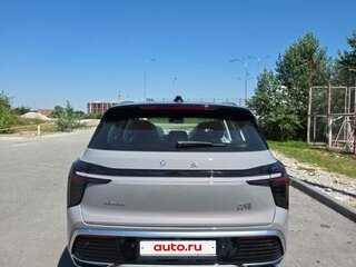 2025 Hongqi HS3, серый, 2700000 рублей, вид 5