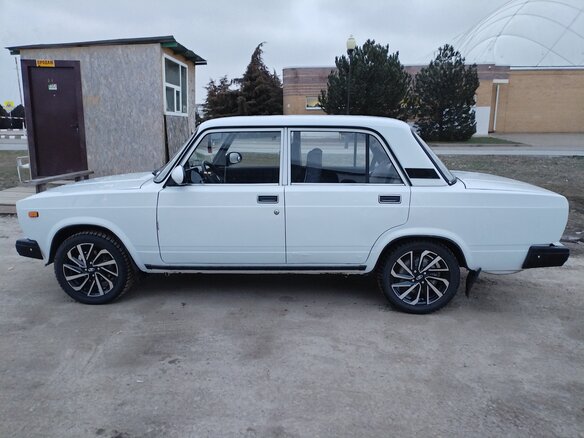 2007 Lada (ВАЗ) 21053-20, белый, 350000 рублей - вид 14