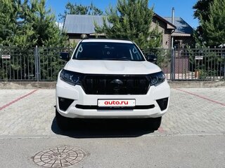 2021 Toyota Land Cruiser Prado 150 Series Рестайлинг 3, белый, 5950000 рублей, вид 2