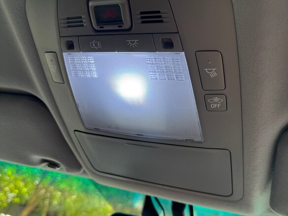 2009 Toyota Crown XIII (S200), белый, 1880000 рублей - вид 13