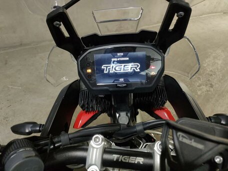 2021 Triumph Tiger 850 Sport, серый, 1077000 рублей, вид 5
