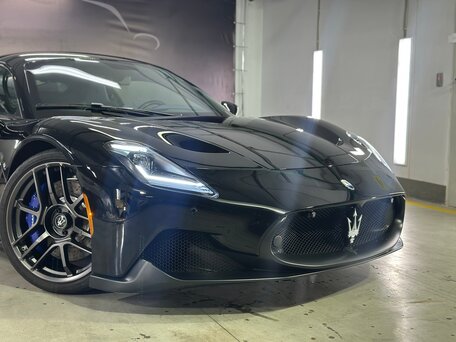 2022 Maserati MC20, чёрный, 21975000 рублей, вид 3