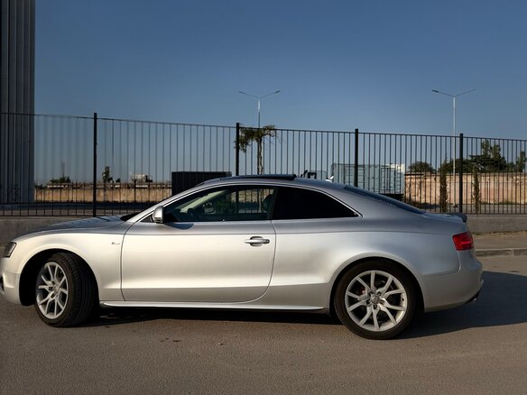 2009 Audi A5 I (8T), серебристый, 1350000 рублей - вид 9
