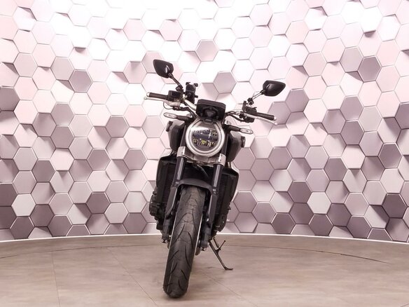 2022 Honda CB 1000R, серый - вид 4