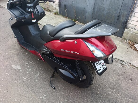 2005 Honda Silver Wing 400, красный, 300000 рублей - вид 11