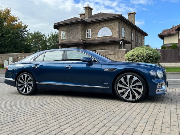 2023 Bentley Flying Spur III, синий, 21500000 рублей - вид 6