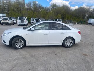 2009 Chevrolet Cruze I, белый, 415000 рублей, вид 4