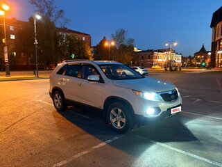 2011 Kia Sorento II, бежевый, 1350000 рублей, вид 5
