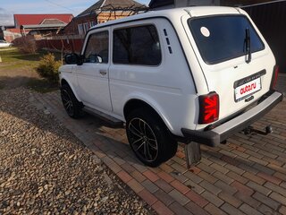 2014 Lada (ВАЗ) 2121 (4x4) I Рестайлинг, белый, 530000 рублей, вид 4