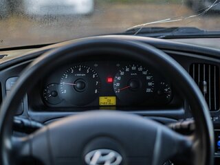 2005 Hyundai Elantra III (XD2) Рестайлинг, чёрный, 205000 рублей, вид 5