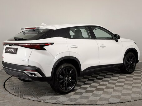 2024 Omoda C5 I Рестайлинг, белый, 2350000 рублей, вид 5