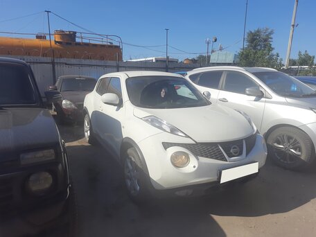 Nissan Juke I