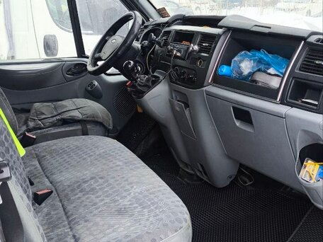 2010 Ford Transit, белый, 1050000 рублей, вид 3