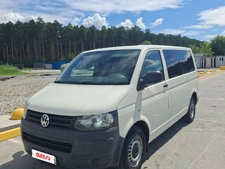 2011 Volkswagen Caravelle T5 Рестайлинг, белый, 1550000 рублей, вид 1