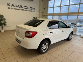 2017 Renault Logan II, белый, 420000 рублей, вид 2