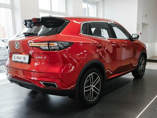 2026 Changan UNI-S I, красный, 3229900 рублей, вид 3