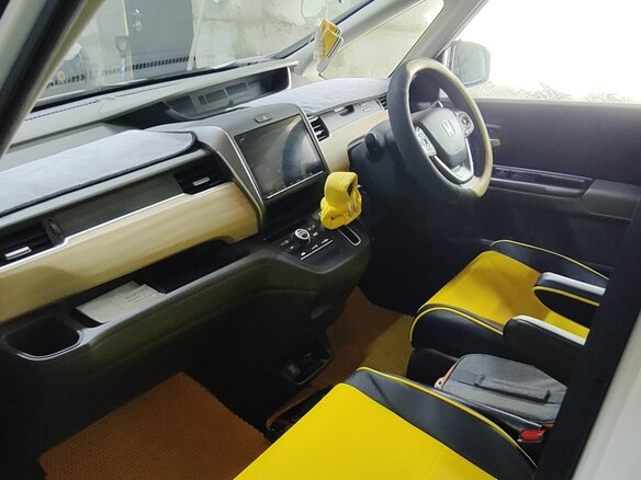 2019 Honda Freed II, белый, 1800000 рублей - вид 5