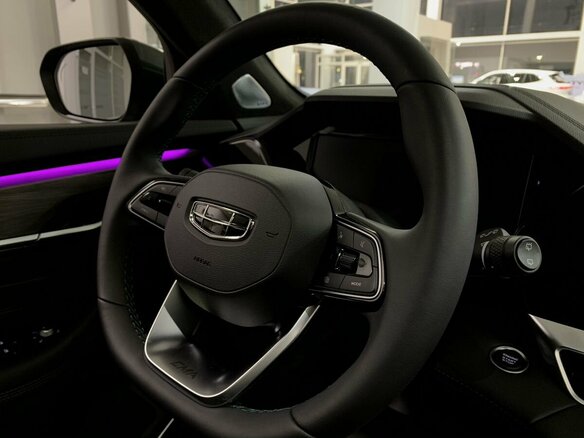 2026 Geely Monjaro I Рестайлинг, зелёный, 4954990 рублей - вид 11