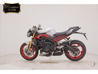 2026 Triumph Street Triple, серый, 1300000 рублей, вид 2