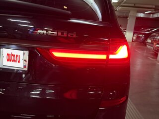 2020 BMW X7 M50d I (G07), чёрный, 8390000 рублей, вид 5