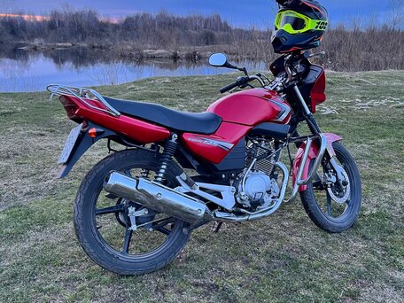 2014 Yamaha YBR125, красный, 250000 рублей, вид 4