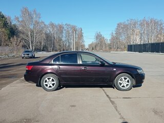2005 Hyundai Sonata V (NF), пурпурный, 720000 рублей, вид 2