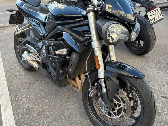 2017 Triumph Street Triple, чёрный, 599999 рублей - вид 5