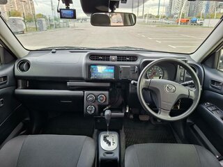 2020 Mazda Familia XP16, серебристый, 1480000 рублей, вид 4
